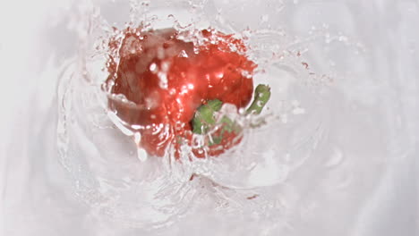 Pepper-falling-into-water-in-super-slow-motion