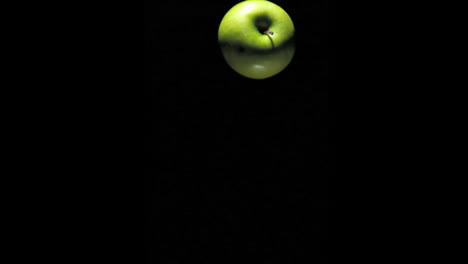 Manzana-Verde-Girando