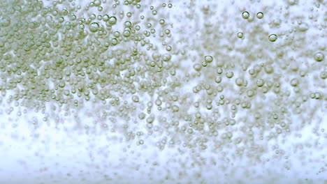 Green-bubbles-in-water