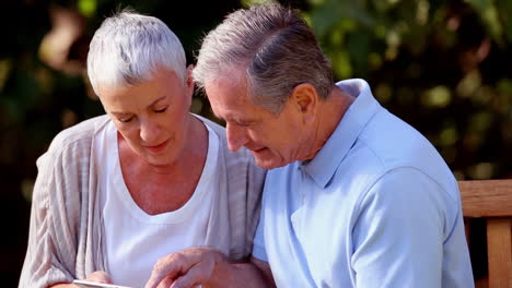 Elderly-couple-using-digital-tablet