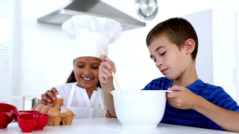 Siblings-preparing-pastry-together