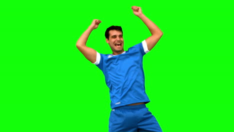 Glücklicher-Fußballspieler-Gestikuliert-Nach-Einem-Tor-Auf-Dem-Greenscreen