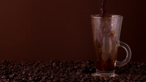 Hot-coffee-pouring-into-glass