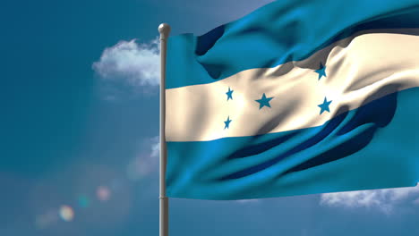 Bandera-Nacional-De-Honduras-Ondeando-En-El-Asta-De-La-Bandera