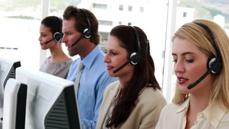 Happy-call-center-employees-at-work