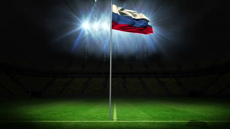 Bandera-Nacional-De-Rusia-Ondeando-En-El-Asta-De-La-Bandera