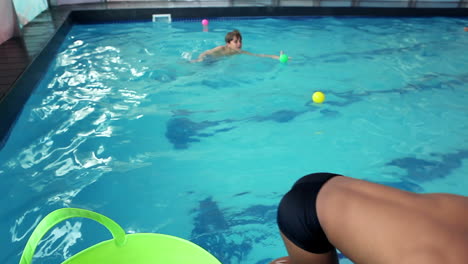 Cute-little-boys-playing-in-the-pool