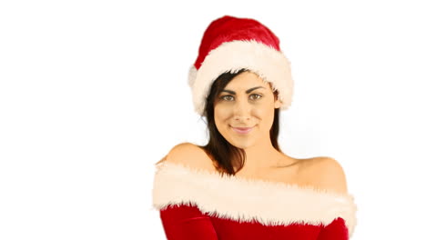 Lächelnde-Hübsche-Frau-Posiert-Im-Sexy-Weihnachtsmann-Outfit