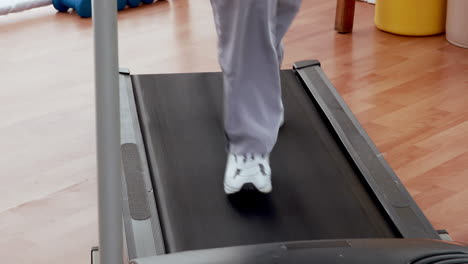 Active-senior-exercising