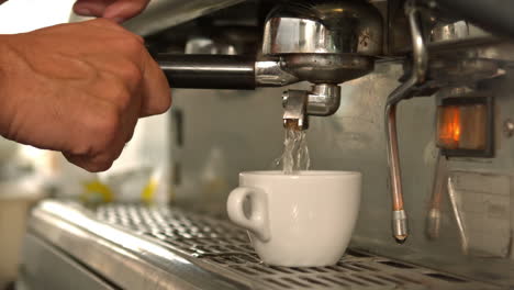 Barista-making-a-cup-of-coffee