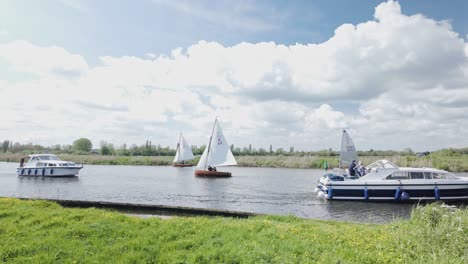 River-Waveney-Suffolk-broads-tourism-waterways-leisure-sailing-activity