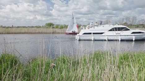 River-Waveney-Suffolk-broads-tourism-leisure-sailing-activity