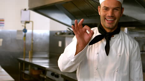 Portrait-of-smiling-chef