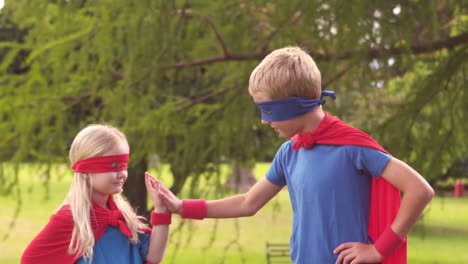 Children-pretending-to-be-superhero