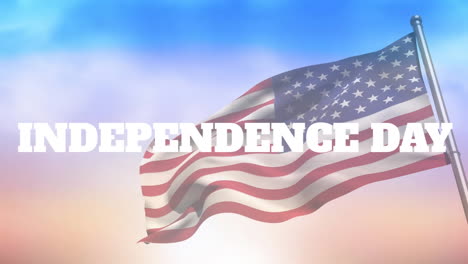 Animation-Des-Textes-Zum-Unabhängigkeitstag-Und-Der-Flagge-Amerikas,-Die-Vor-Einem-Bewölkten-Himmel-Weht