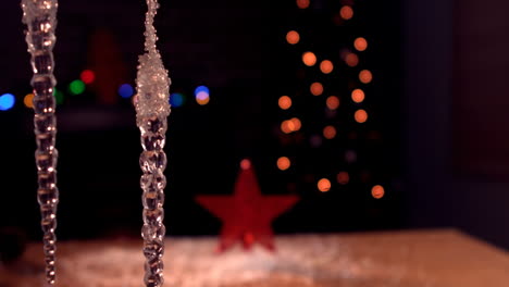 Animation-of-Christmas-wreath-balancing