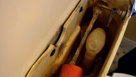 Inside-of-a-flushing-tank