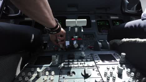 Real-time-scene-inside-a-jet-cockpit-while-flaying-across-turbulence-area