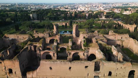 Baths-of-Caracalla,-Beautiful-Cinematic-Establishing-Shot-on-Typical-Day-in-Rome,-Italy