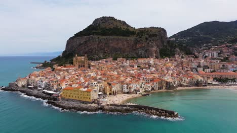 Amazing-Aerial-View-Above-Cefalù,-Sicily.-Tyrrhenian-Sea