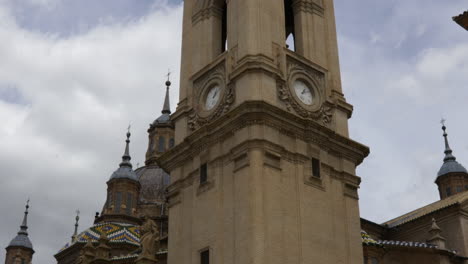 Bell-Tower-Of-The-Pilar-Cathedral-During-Cloudy-Day-In-Zaragoza,-Spain