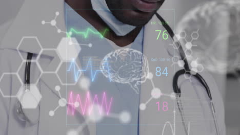 Animation-Von-Molekülen-Mit-Gehirn-Und-Datenverarbeitung-über-Einem-Afroamerikanischen-Arzt-Im-Krankenhaus