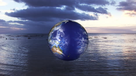 Globe-Spinning-on-the-Ocean