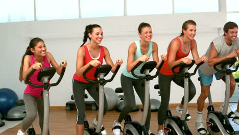Spin-class-working-out