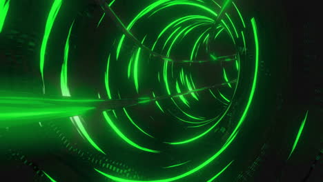 Animation-Eines-Tunnels-Mit-Leuchtenden-Grünen-Lichtspuren,-Die-Sich-über-Einen-Schwarzen-Hintergrund-Bewegen