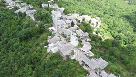 Aerial-Shot-of-Papigo-Zagorochoria-Greece,-Mountain-Village-Inside-Nature