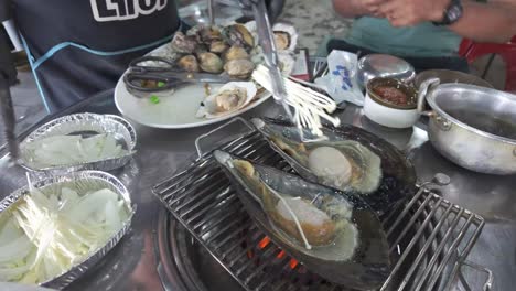 detailed-preparation-of-grilled-seafood