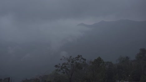 Paisaje-O-Casas-Y-Entorno-De-Personas-Que-Viven-En-Nagaland,-India.