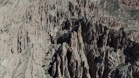 Sharp-geological-formations-in-the-Quebrada-de-las-Flechas,-in-the-desert-of-Salta,-Argentina