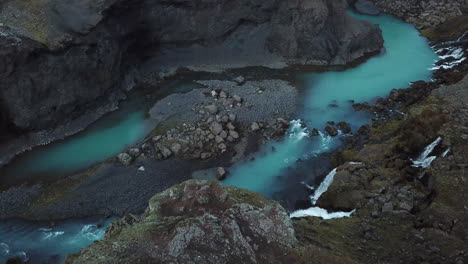 Picturesque-Landscape-of-Iceland-Highlands