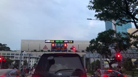 Elektronisches-Mautportal-Für-Straßenbenutzungsgebühren,-Singapur,-12.-Juni-2019