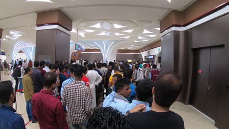 During-Weekends-Doha-Metro-gets-very-busy-because-its-economical-and-fast-mode-of-transport