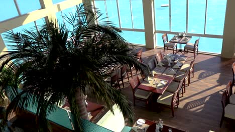 Video-from-inside-a-restaurant-overlooking-a-clear-beautiful-ocean-in-the-Bermuda-in-the-summer