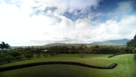 Smooth-Footage-from-top-of-a-hill-on-Kauai-on-Cloudy-Day