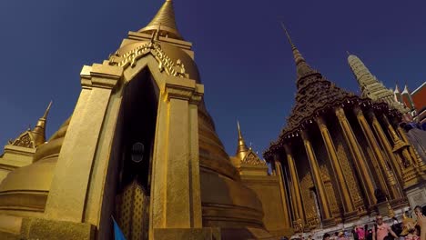 Tempel-Im-Königspalast-In-Bangkok