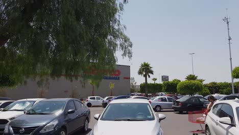 Pan-view-at-Costco's-parking-lot-in-a-really-hot-day