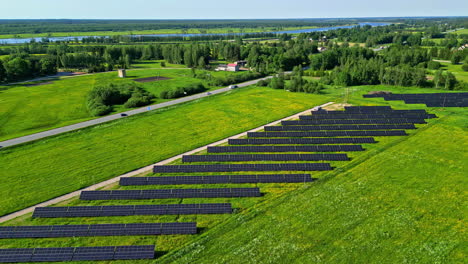 Campo-De-Paneles-Solares-Producción-De-Energía-Verde-Desde-El-Módulo-De-Matriz-Solar