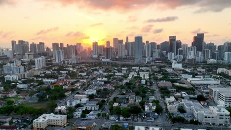Sonnenaufgang-Luft-Miami-Florida-Luft