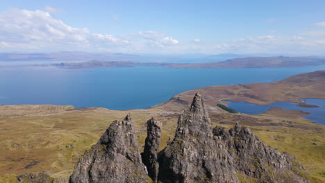 Old-Man-of-Storr-Rock-Formation-on-Isle-of-Skye,-Breathtaking-Aerial
