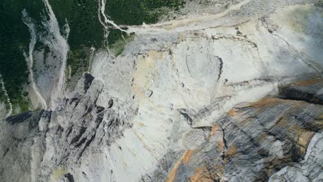 Aerial-shot-flying-over-Sass-pordoi-,-between-South-Tyrol,-Trentino-Belluno-,-Italy