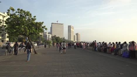 Tourists-at-Marine-Drive-sunset-point-in-the-evening-in-South-Mumbai