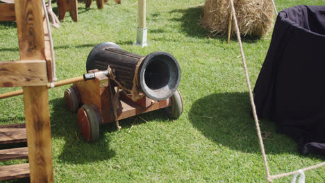 Amazing-shot-of-a-cannon-during-the-day-at-a-medieval-fair-in-Andalusia,-Spain