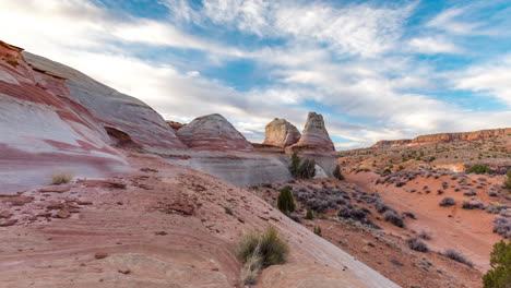 Colored-Sandstone-Cliffs-Near-White-House-Trailhead-and-Campground-In-Kanab,-Utah-USA