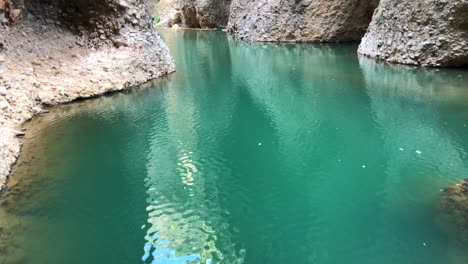 Water-Mine-with-big-cliffs-under-the-Castle-del-Rey-Moro-in-Ronda,-Malaga-Spain